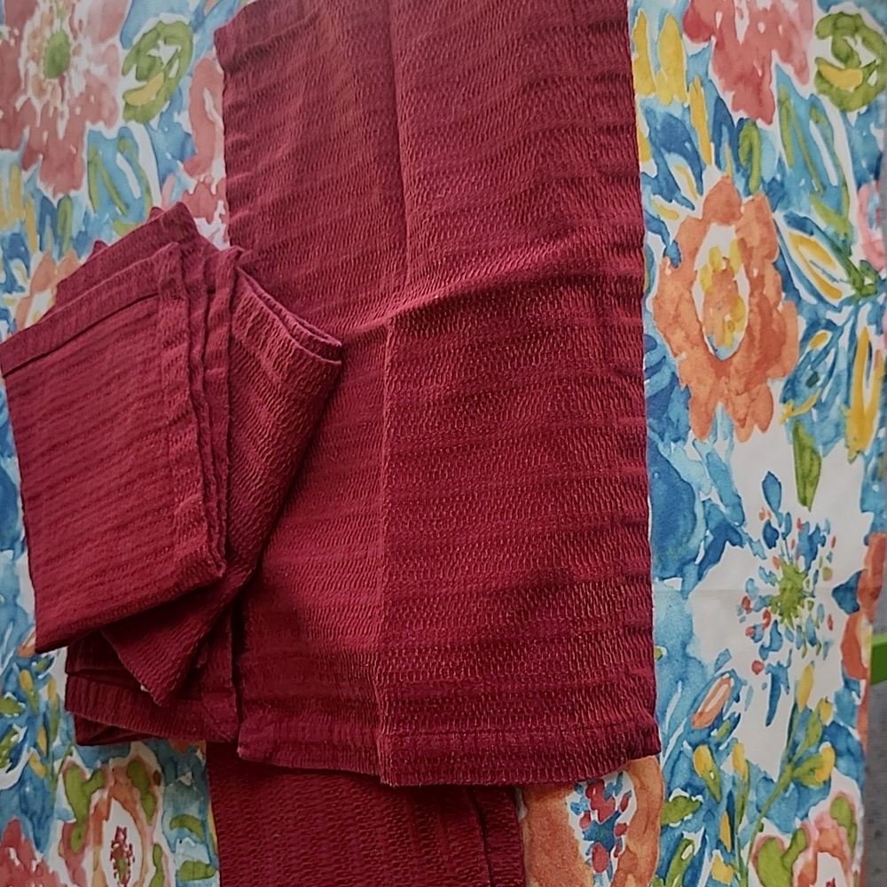 Elegant Burgundy Placemat Set